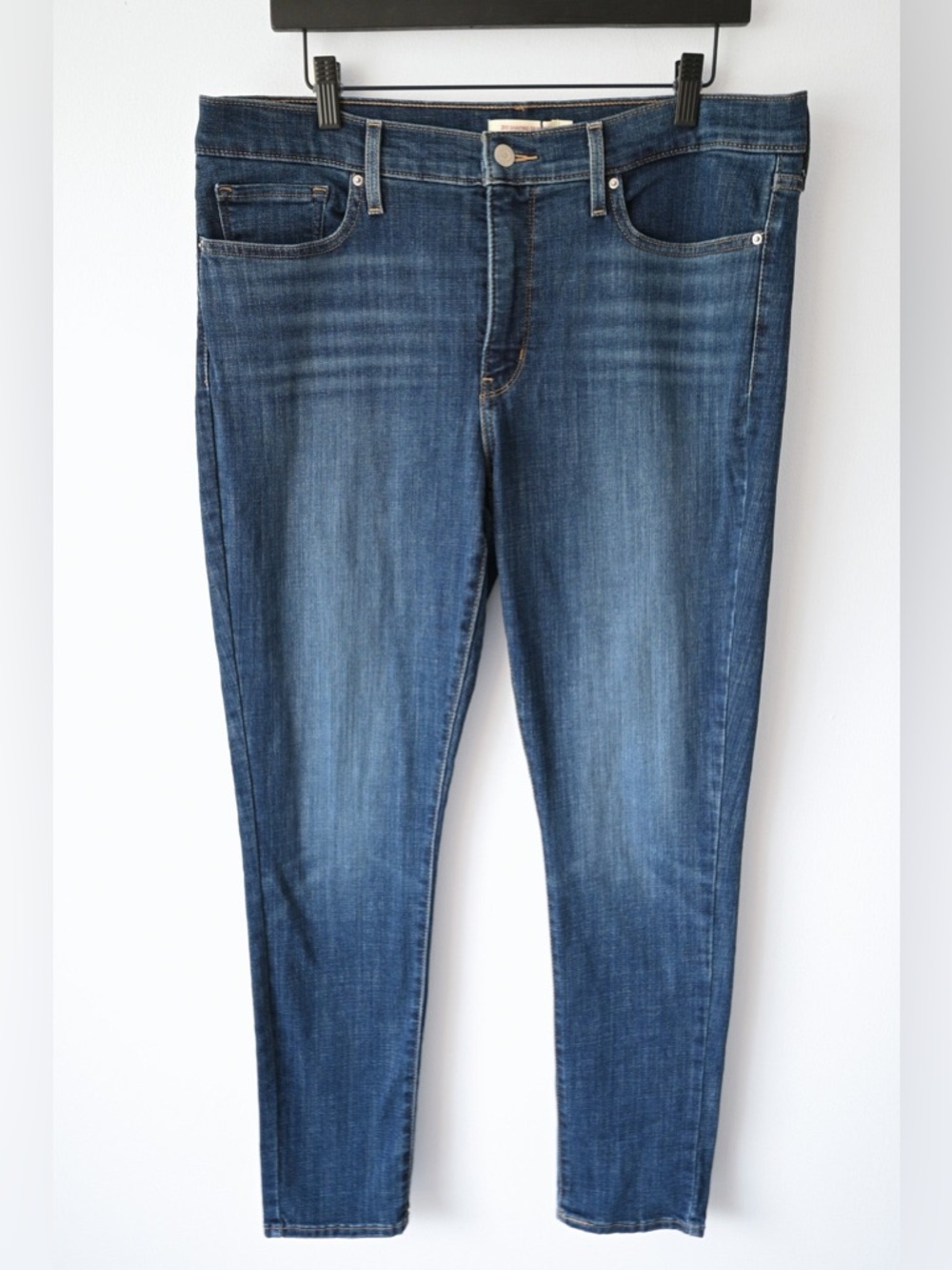 Levi's Jeans 311 Shaping Denim, Great Condition
